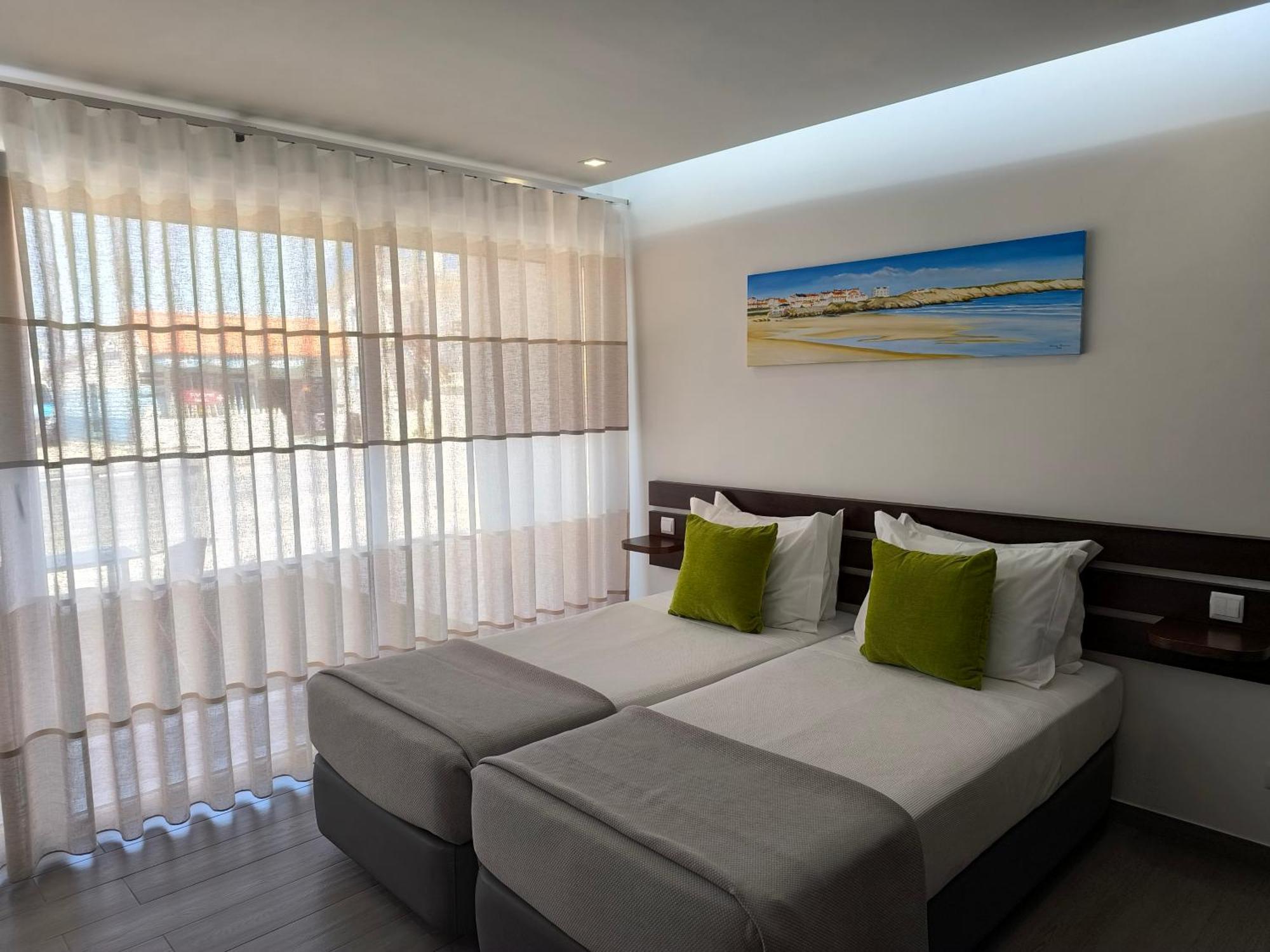 Hotel Baleal 4 Surf Habitación foto